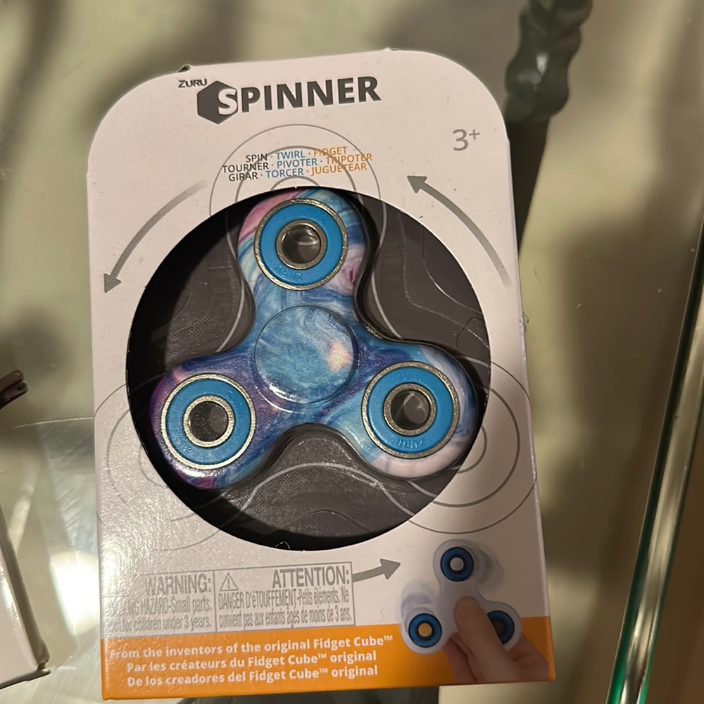 Spinner cool toy blue new n box